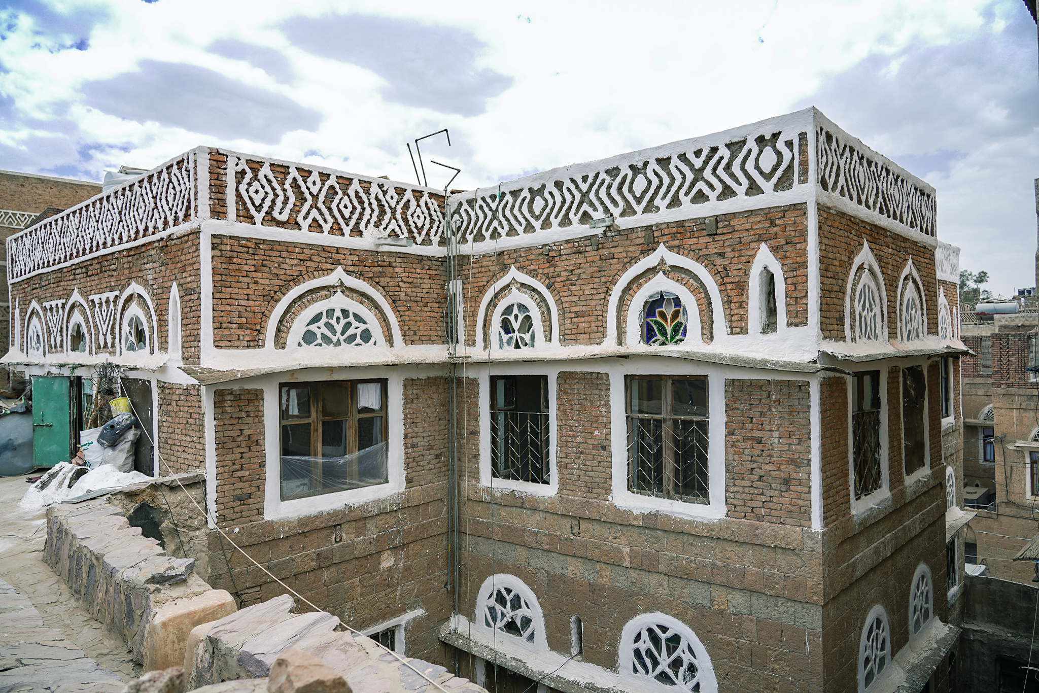DSC01104 - إعادة تأهيل البيوت الأثرية في مدينة صنعاء القديمة 1