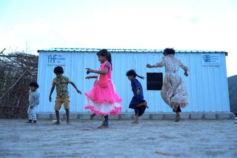 133 Transitional Shelters Distributed to Displaced Families in Marib, Funded by the Yemen Humanitarian Fund